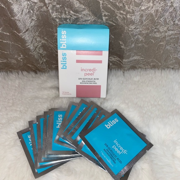 Bliss Incredi-peel Glycolic Acid Pads - Picture 1 of 3